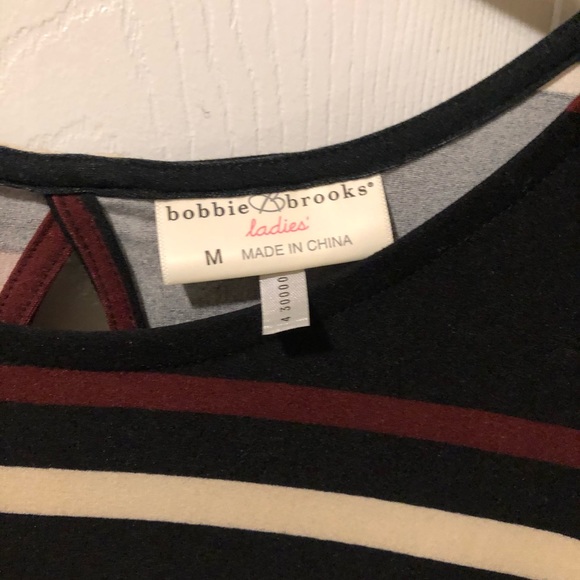 A line dress- 3/4 sleeves- key hole back - Picture 4 of 6